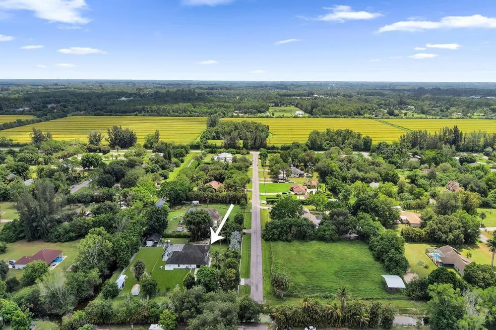 16137 E Aintree Drive Loxahatchee, FL 33470