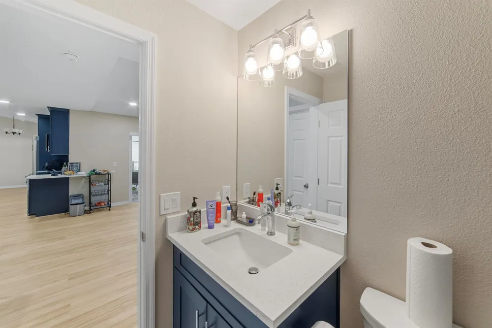 1003 RED OAK CIRCLE Brandon, FL 33511