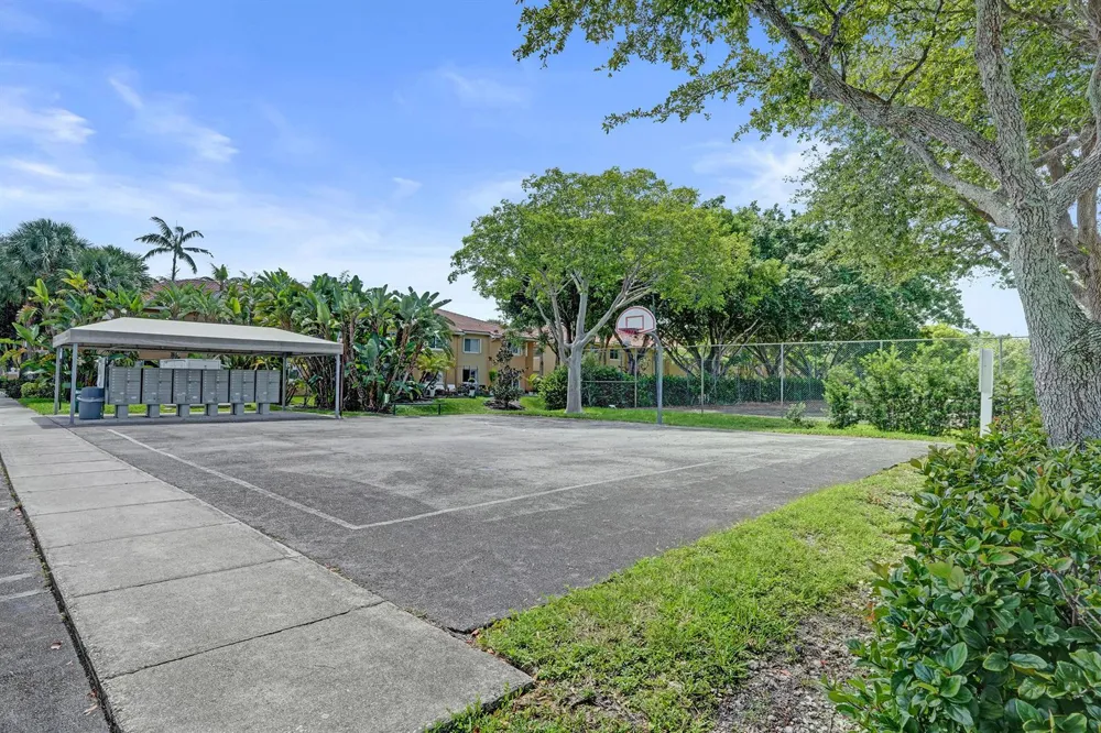7980 FRENCH DRIVE #3-202 Pembroke Pines, FL 33024