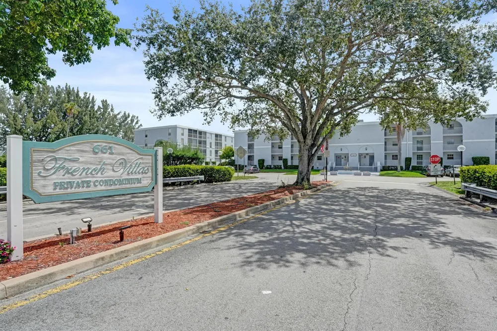 7980 FRENCH DRIVE #3-202 Pembroke Pines, FL 33024
