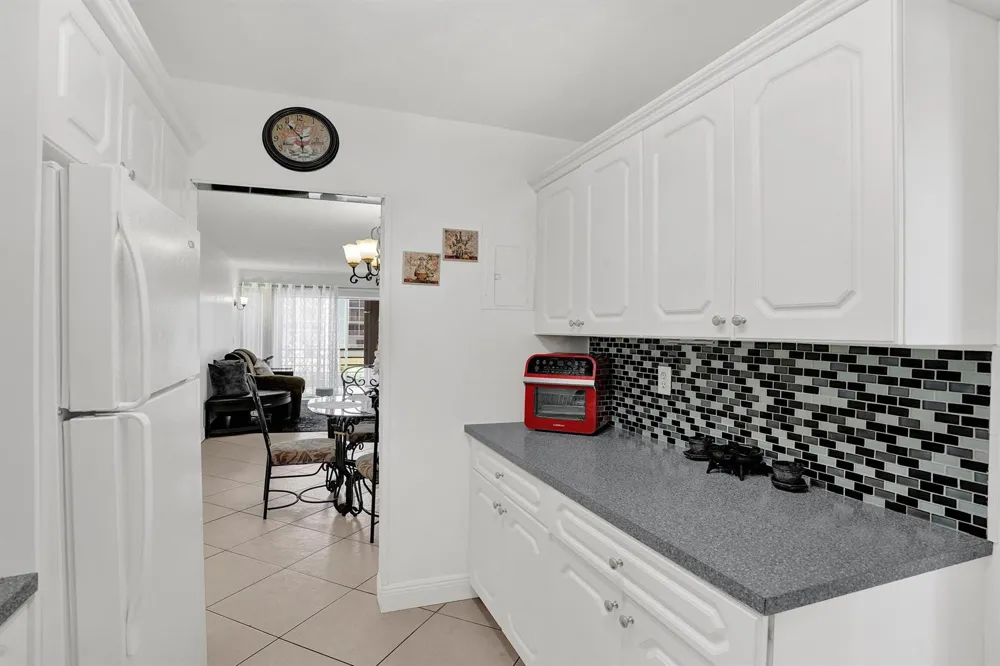 7980 FRENCH DRIVE #3-202 Pembroke Pines, FL 33024