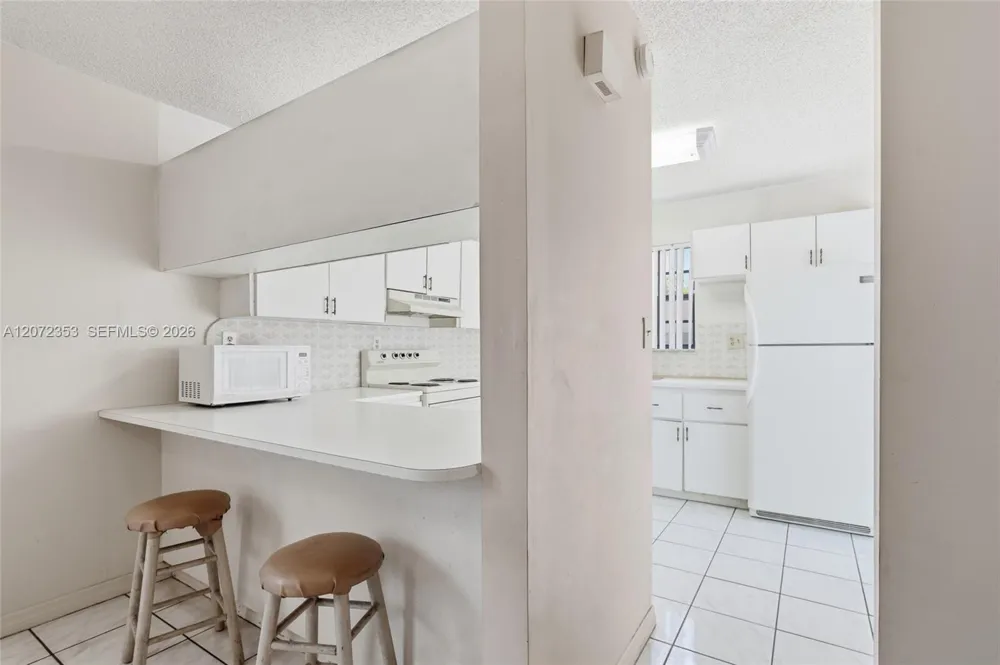16604 SW 104th Ct Miami, FL 33157