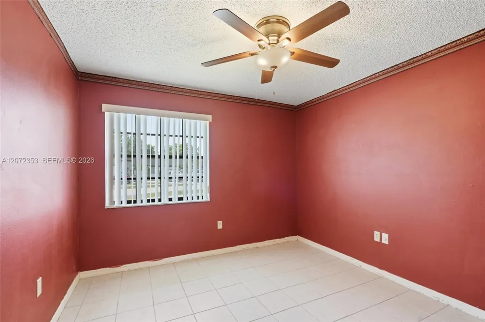 16604 SW 104th Ct Miami, FL 33157