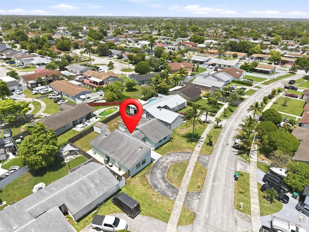 16604 SW 104th Ct Miami, FL 33157