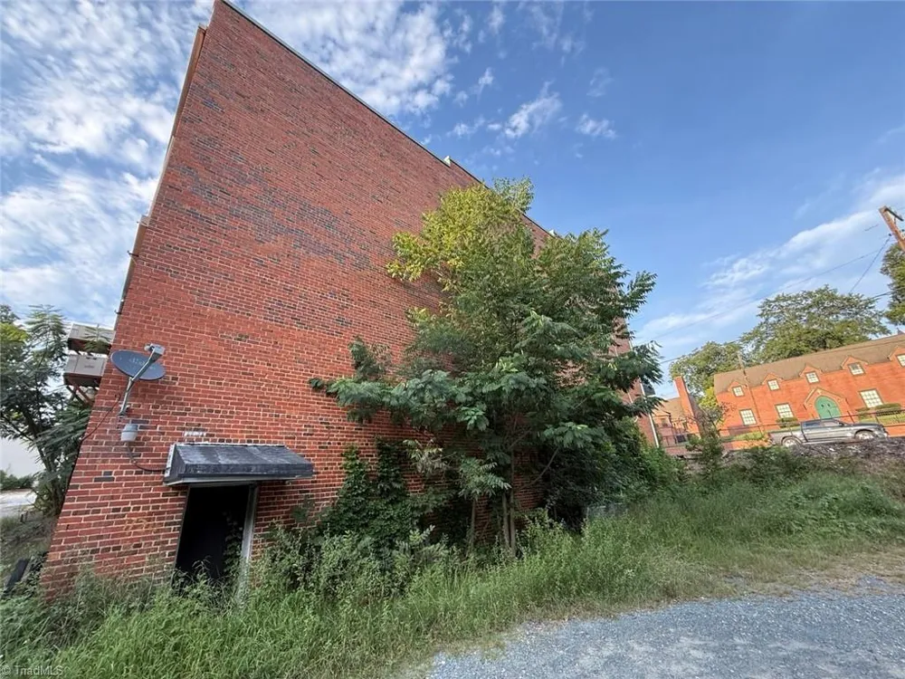 201 W Morgan Street Wadesboro, NC 28170