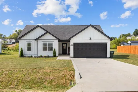 3008 Longview Court