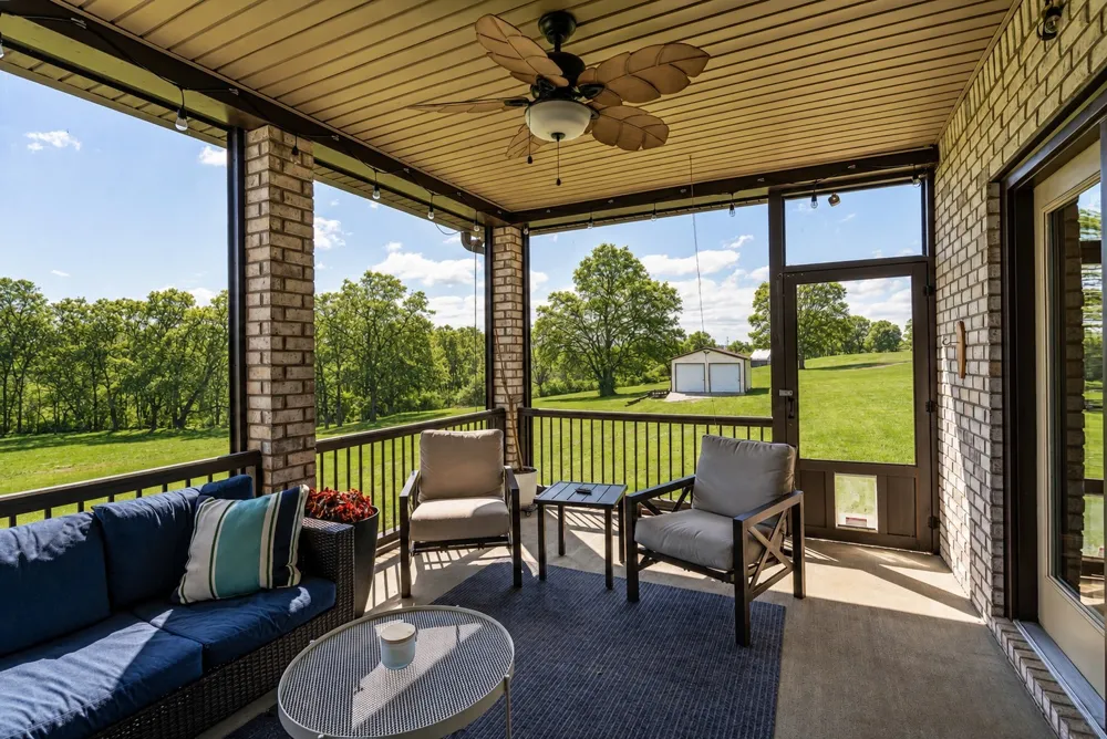 94 Branham Mill Rd Gallatin, TN 37066