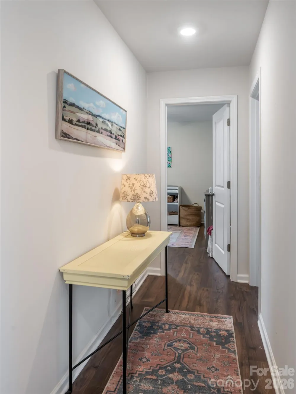 596 Country Oak Drive Asheville, NC 28804