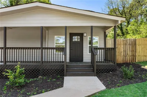 8859 Thomas Road