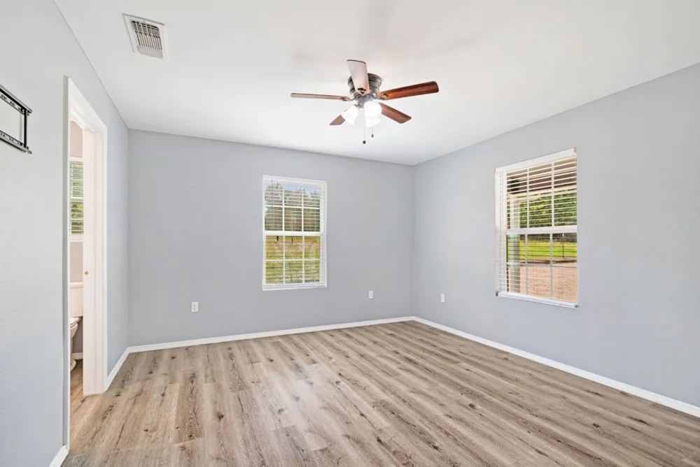 9006 County Road 43200 Powderly, TX 75473