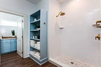 1711 16th Street Galveston, TX 77550