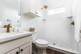 1711 16th Street Galveston, TX 77550
