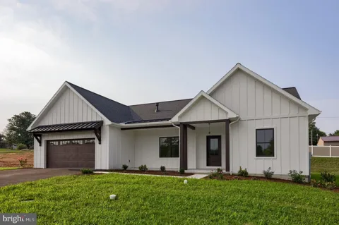 106 GROVE LANE