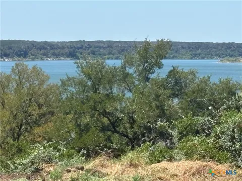 Indian Bluff Road