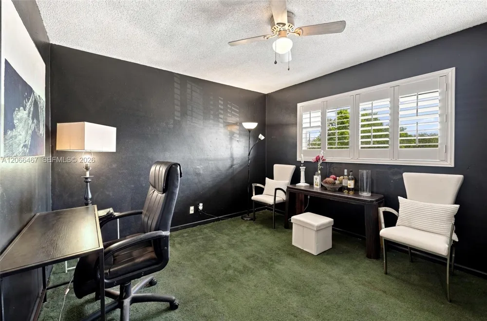 5900 NW 17th Pl #203 Sunrise, FL 33313