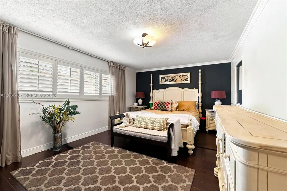 5900 NW 17th Pl #203 Sunrise, FL 33313