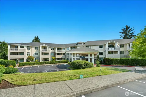 2244 132nd Avenue SE #B208