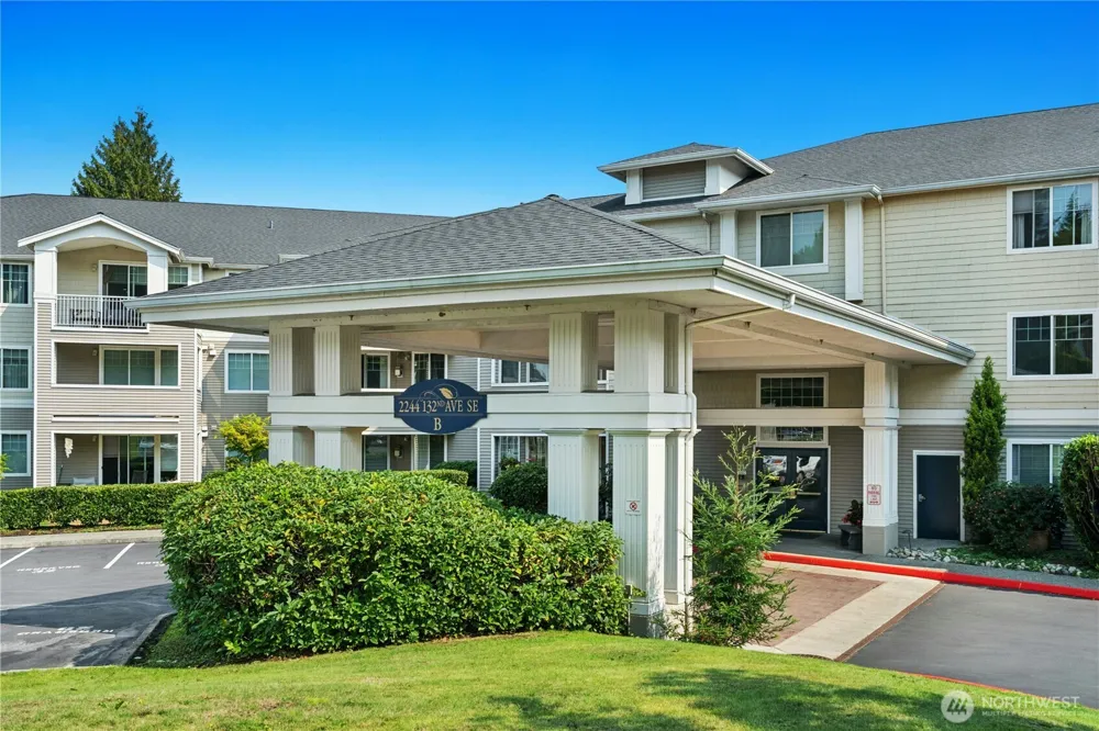 2244 132nd Avenue SE #B208 Bellevue, WA 98005