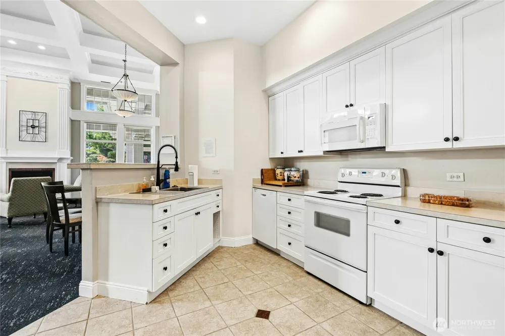2244 132nd Avenue SE #B208 Bellevue, WA 98005