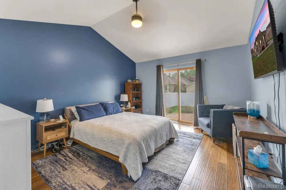 20104 Candace Drive Rockwood City, MI 48173
