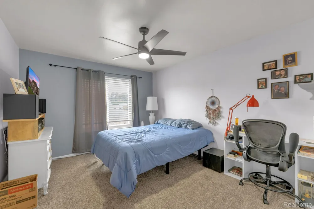 20104 Candace Drive Rockwood City, MI 48173