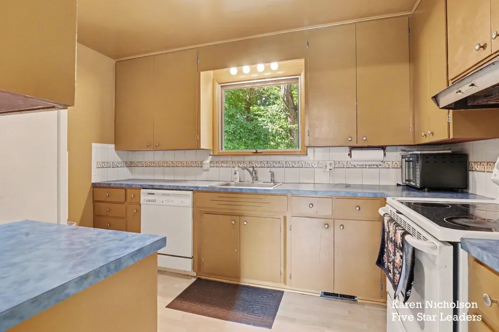 7950 96th Street SE Caledonia Township, MI 49302