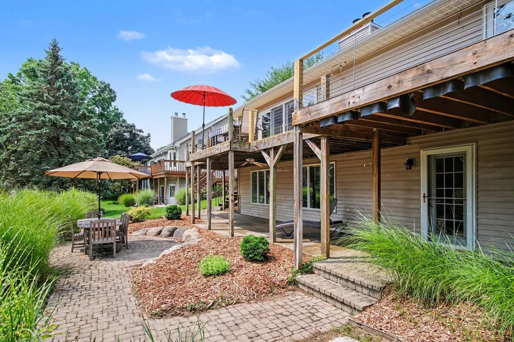 6036 Arroyo Vista Drive NE Cannon Township, MI 49341