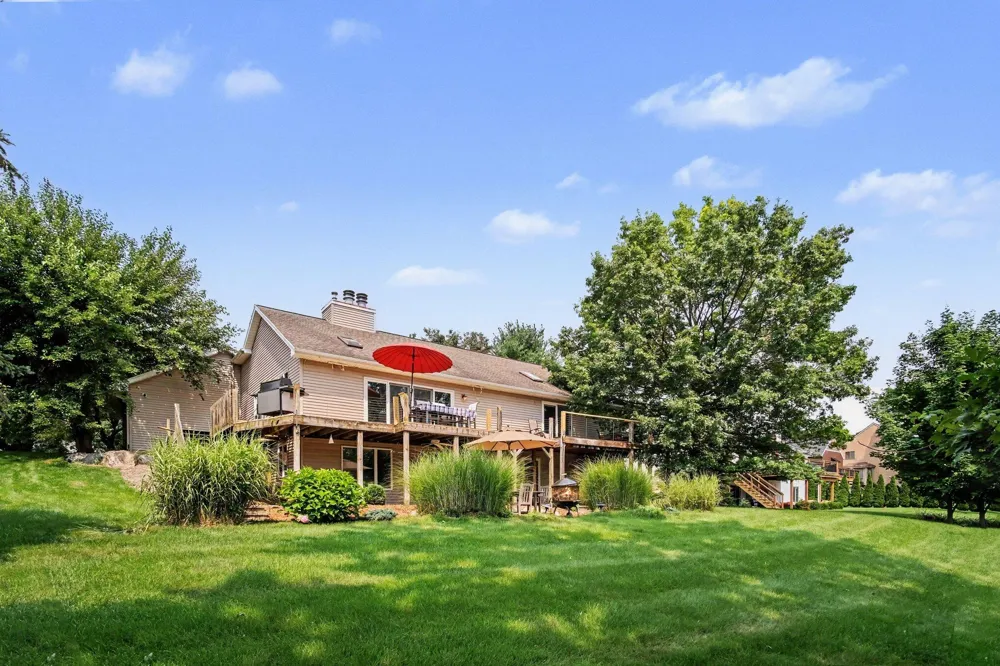 6036 Arroyo Vista Drive NE Cannon Township, MI 49341