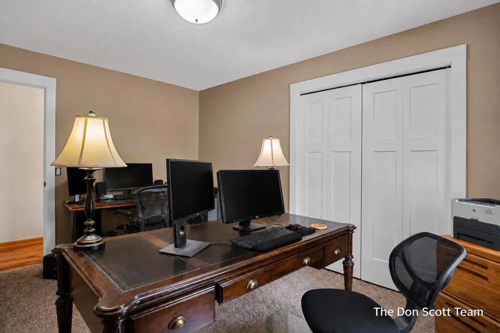 6036 Arroyo Vista Drive NE Cannon Township, MI 49341