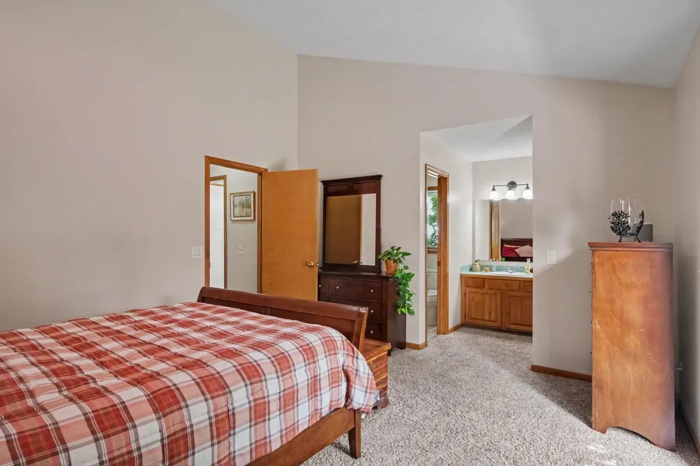 6036 Arroyo Vista Drive NE Cannon Township, MI 49341
