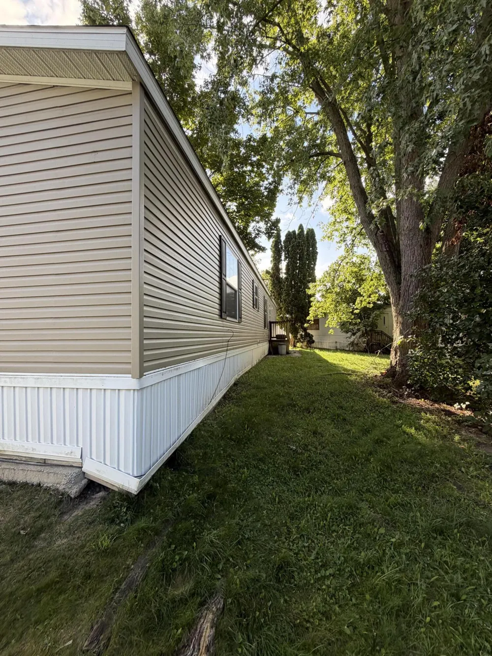 7030 Cattail Corner Drive #Lot 126 Lansing City, MI 48911