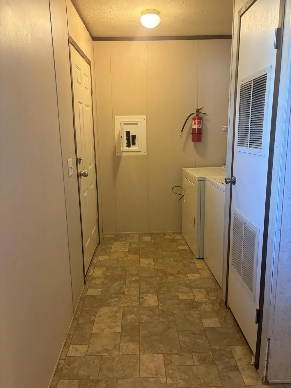 7030 Cattail Corner Drive #Lot 126 Lansing City, MI 48911