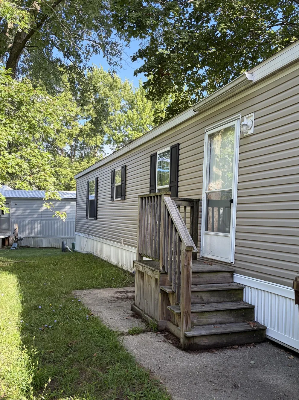 7030 Cattail Corner Drive #Lot 126 Lansing City, MI 48911