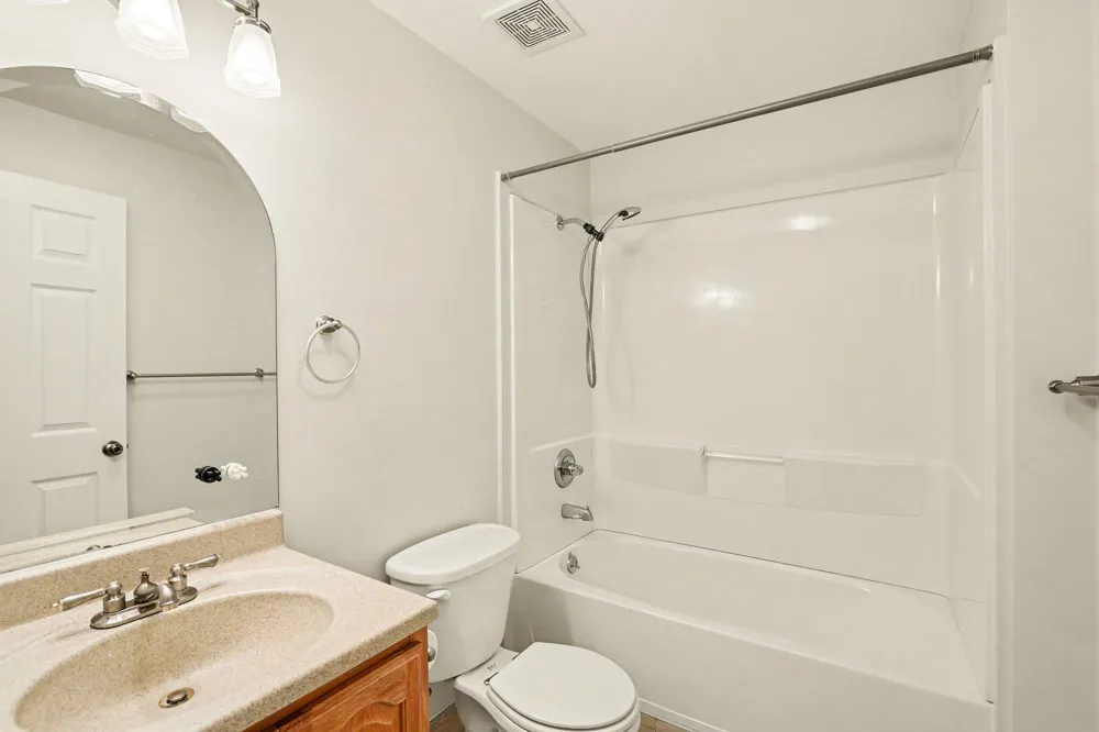 2138 Vail Court Pittsfield Charter Township, MI 48108