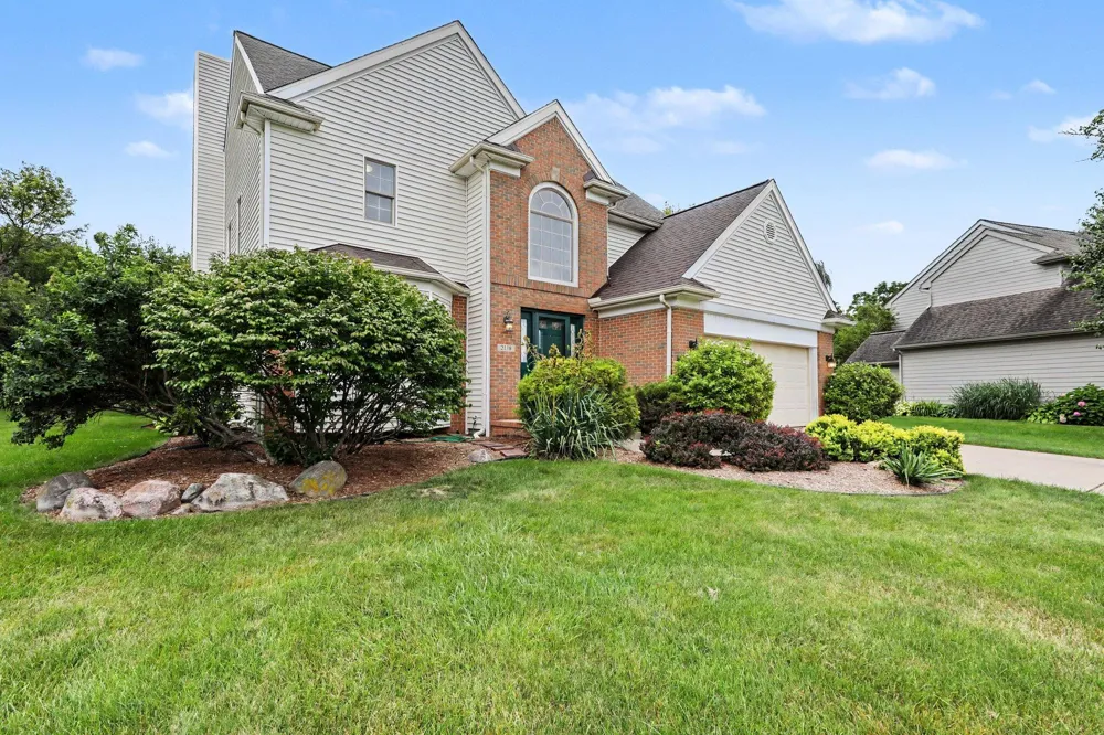 2138 Vail Court Pittsfield Charter Township, MI 48108