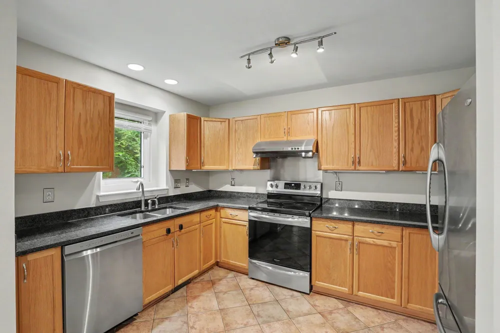 2138 Vail Court Pittsfield Charter Township, MI 48108
