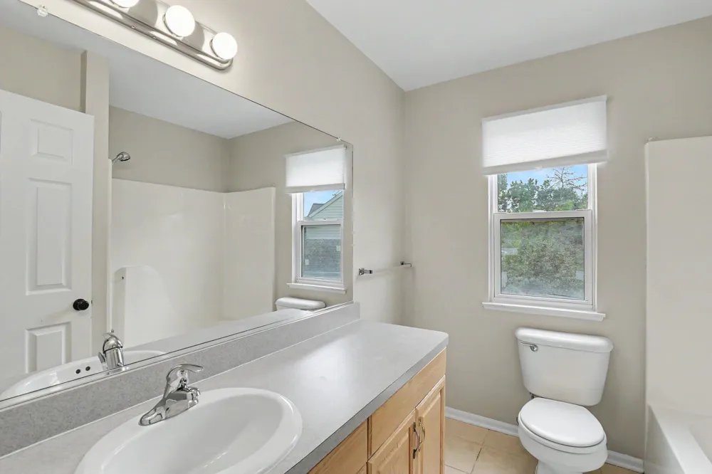2138 Vail Court Pittsfield Charter Township, MI 48108
