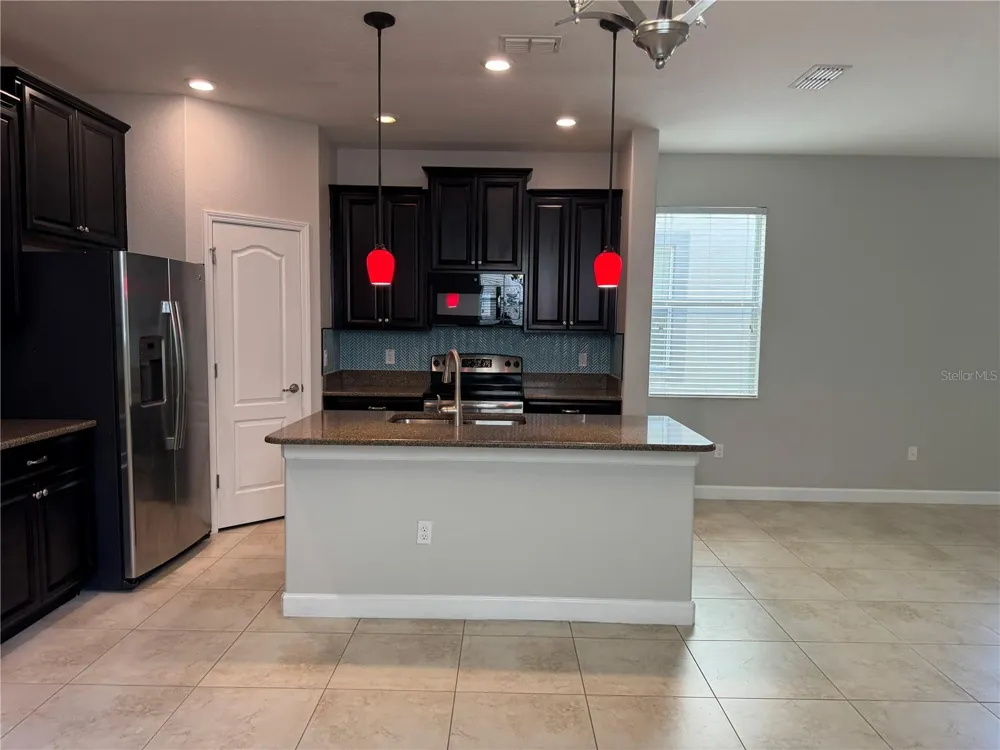 15025 EVERGREEN OAK LOOP Winter Garden, FL 34787