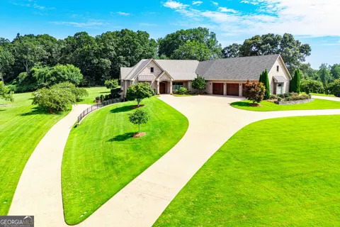 109 Carson PL
