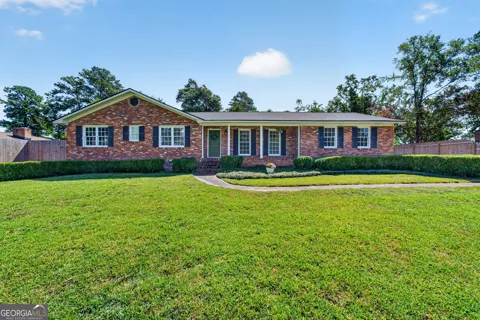 1461 Marlowe DR