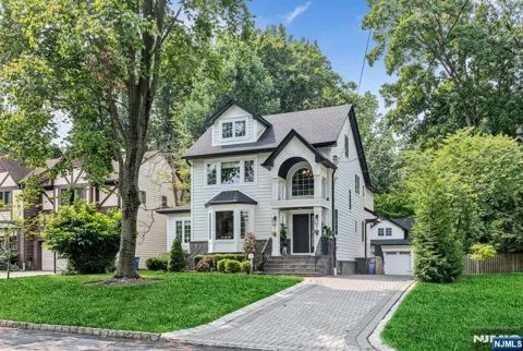 52 Bliss Avenue