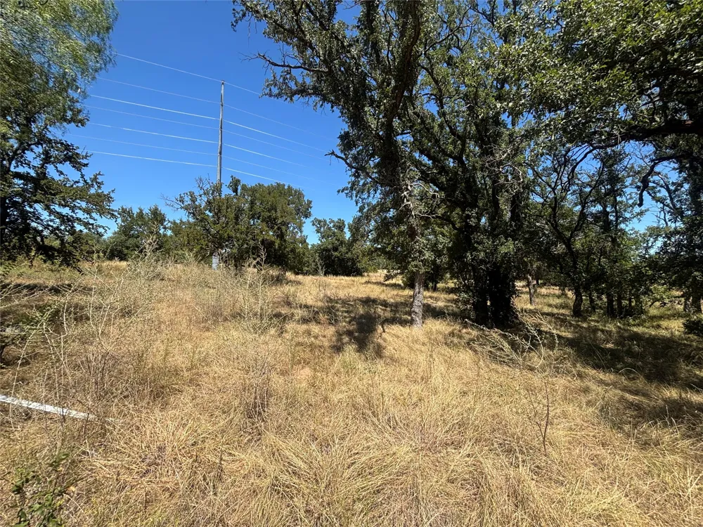 761 County Road 135 Brownwood, TX 76801