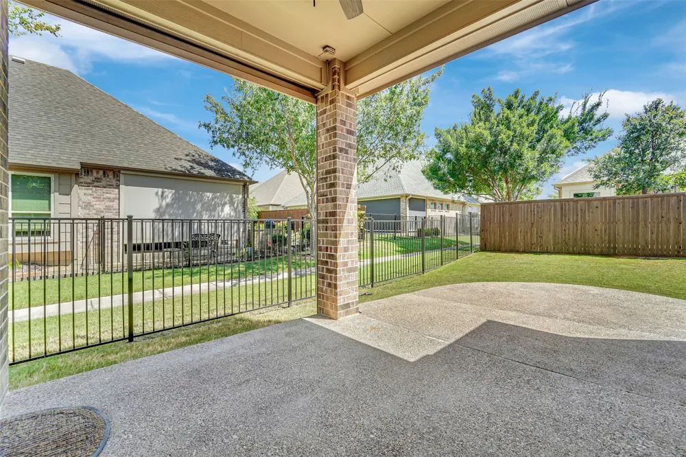 175 Calla Drive Flower Mound, TX 75028