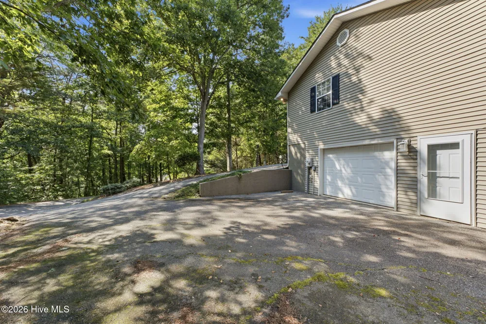 5111 Summer Wood Lane Young Harris, GA 30582