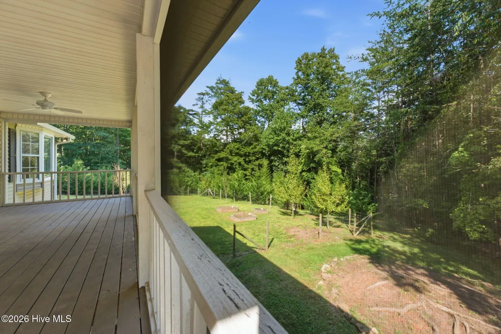 5111 Summer Wood Lane Young Harris, GA 30582