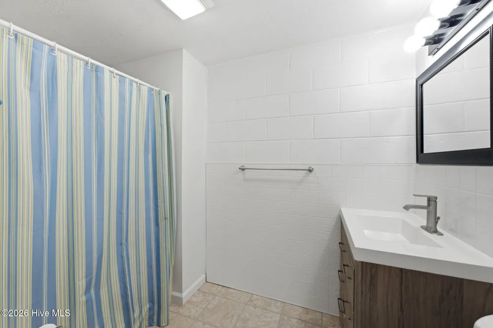 5111 Summer Wood Lane Young Harris, GA 30582