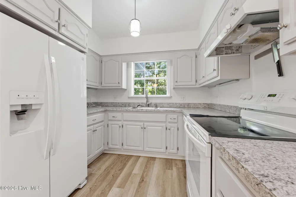 5111 Summer Wood Lane Young Harris, GA 30582