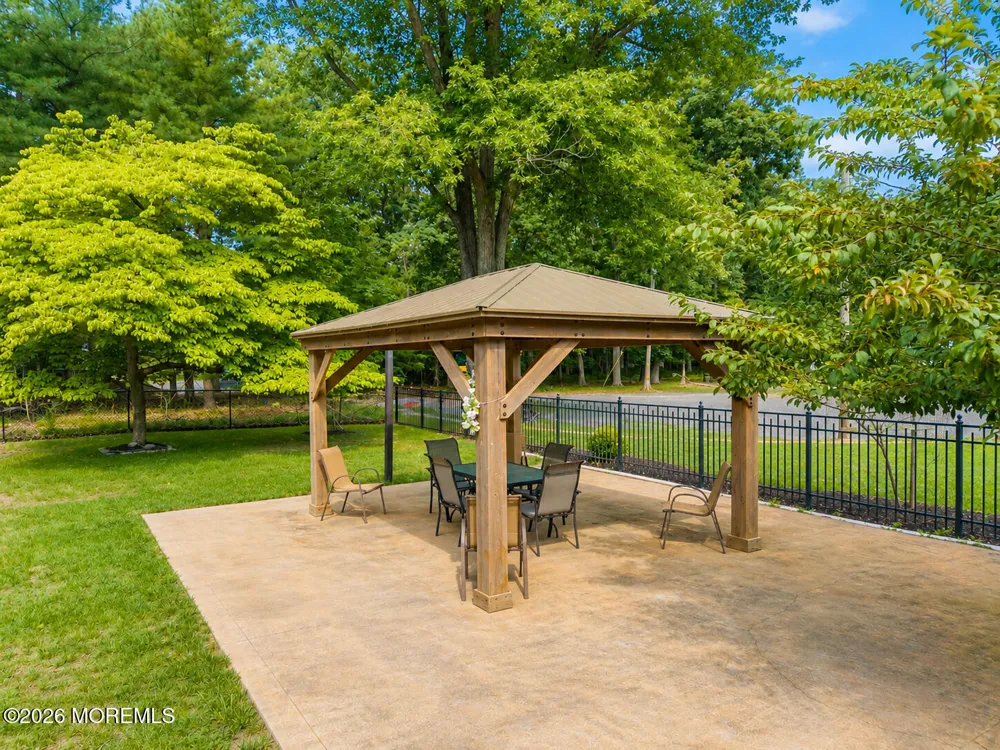 11 Ash Street Eatontown, NJ 07724