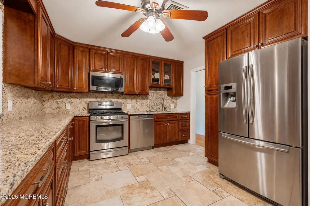 11 Ash Street Eatontown, NJ 07724