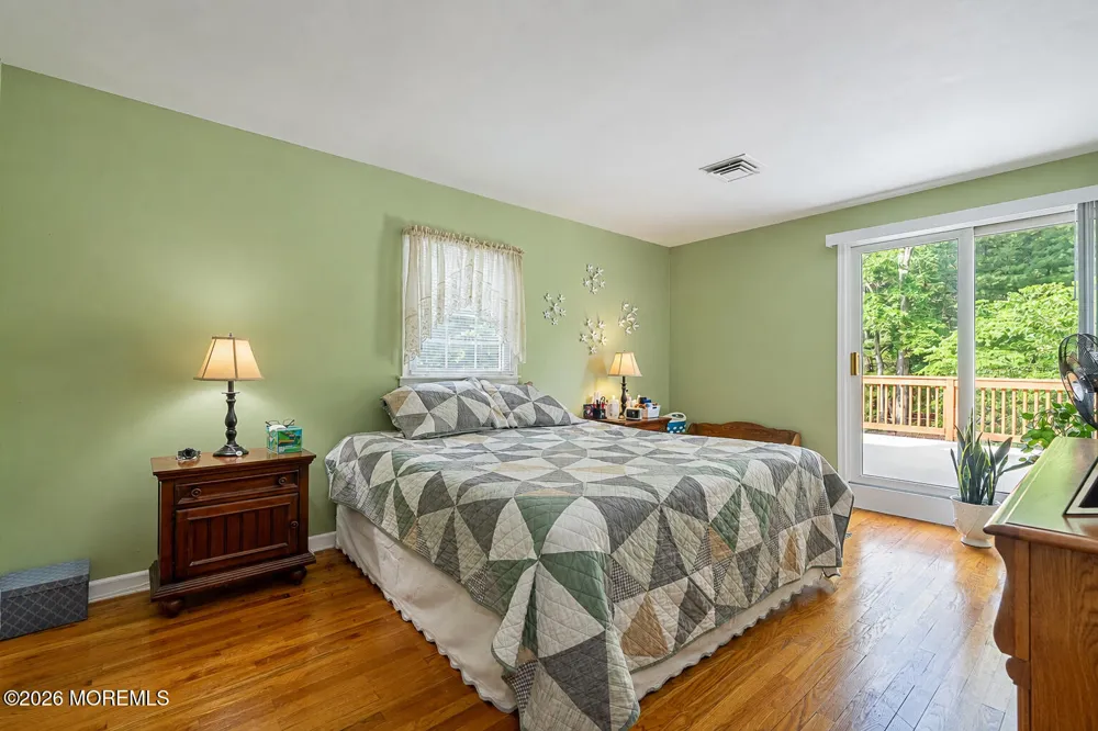 11 Ash Street Eatontown, NJ 07724